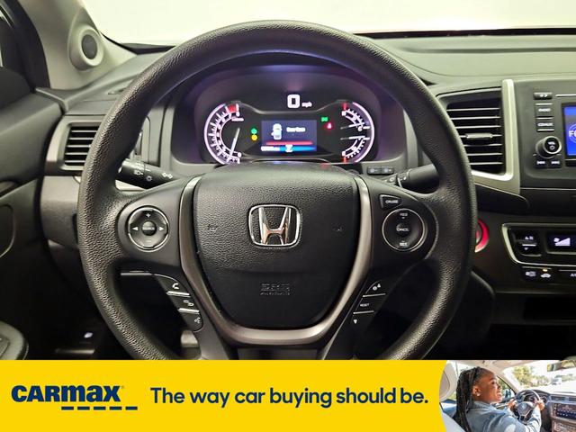 Photo of 2017 Silver Honda Ridgeline