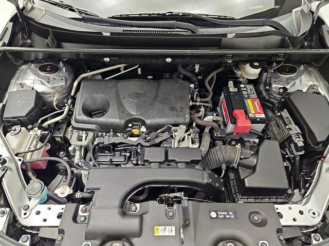 Photo of 2019 Gray Toyota RAV4