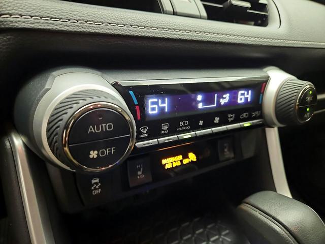 Photo of 2019 Gray Toyota RAV4