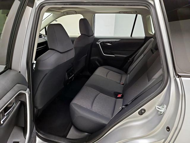 Photo of 2019 Gray Toyota RAV4