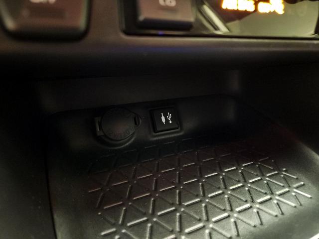 Photo of 2019 Gray Toyota RAV4