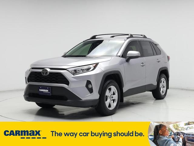 Photo of 2019 Gray Toyota RAV4