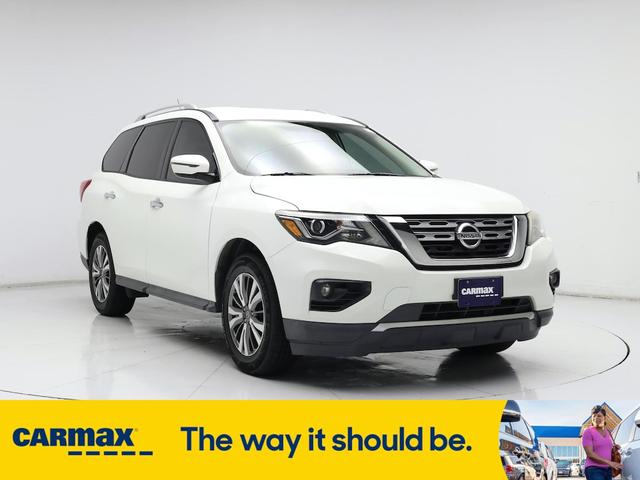 2018 Nissan Pathfinder