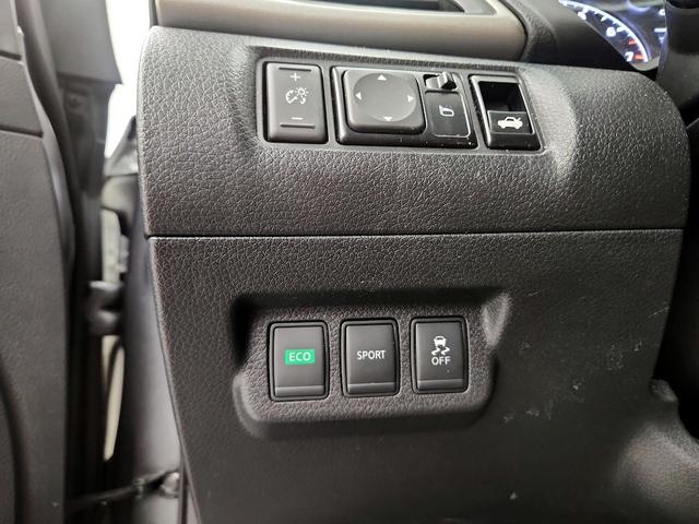 Photo of 2015 Gray Nissan Sentra
