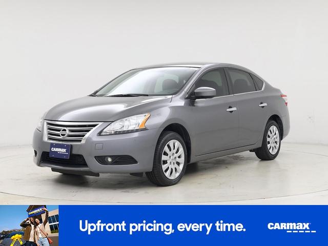 Photo of 2015 Gray Nissan Sentra