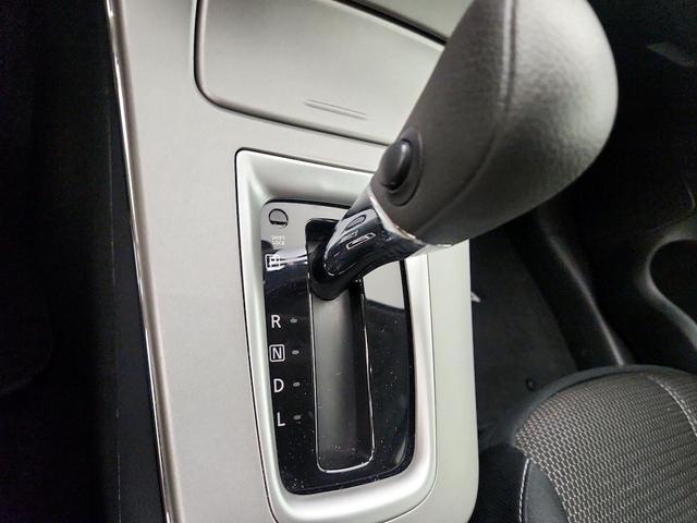 Photo of 2015 Gray Nissan Sentra