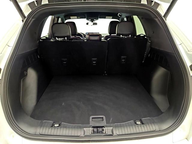 Photo of 2023 White Ford Escape