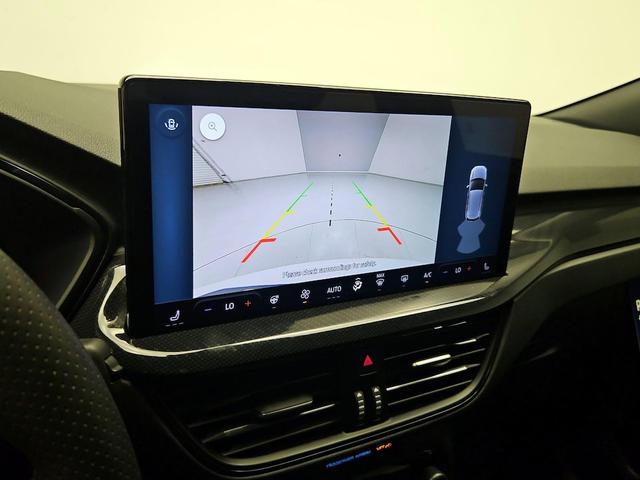 Photo of 2023 White Ford Escape