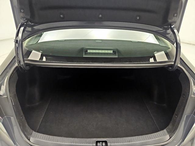 Photo of 2023 Gray Toyota Corolla
