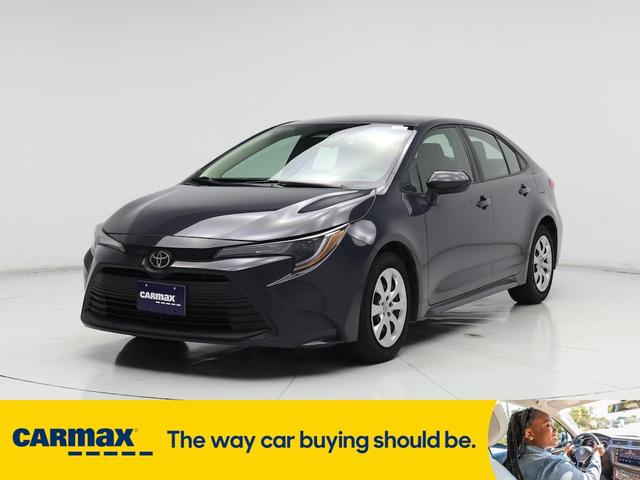 Photo of 2023 Gray Toyota Corolla