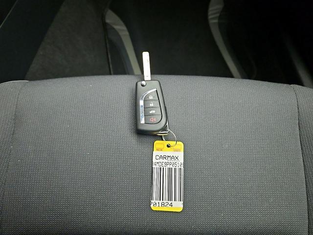 Photo of 2023 Gray Toyota Corolla
