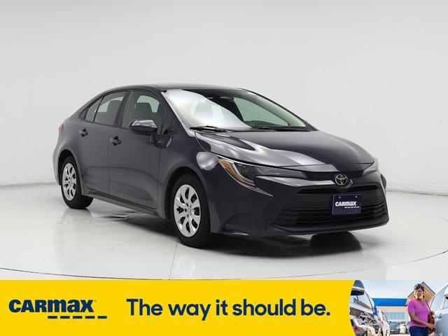 Photo of 2023 Gray Toyota Corolla