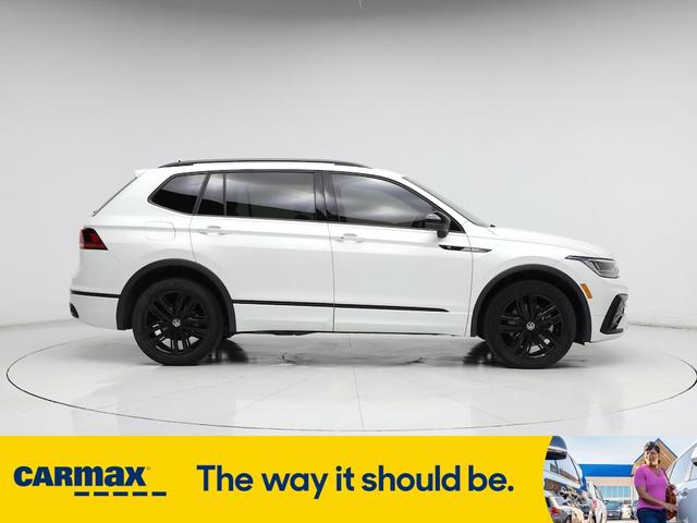 Photo of 2022 White Volkswagen Tiguan