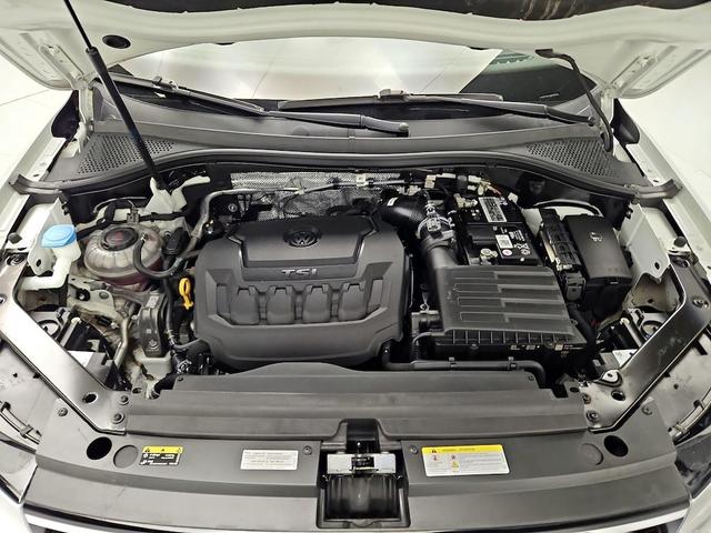 Photo of 2022 White Volkswagen Tiguan