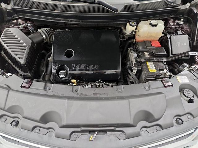 Photo of 2019 Burgundy Chevrolet Traverse