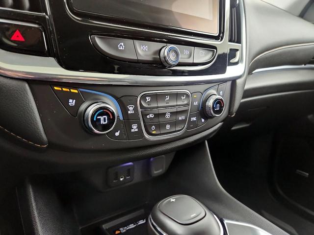 Photo of 2019 Burgundy Chevrolet Traverse