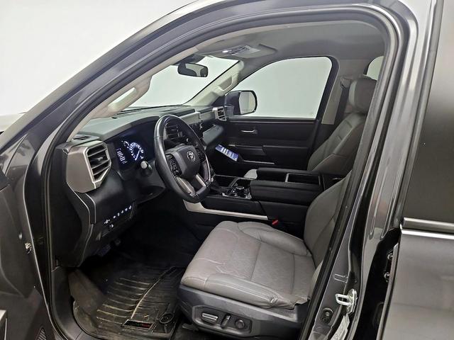 Photo of 2024 Gray Toyota Tundra