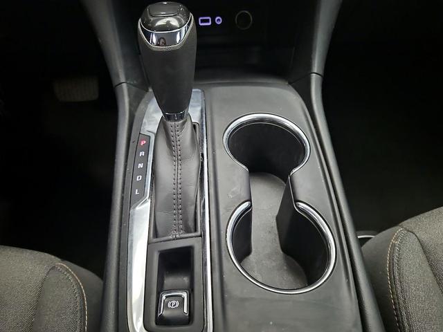 Photo of 2020 Black Chevrolet Equinox