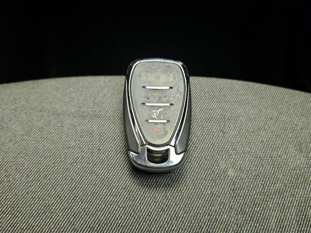 Photo of 2020 Black Chevrolet Equinox