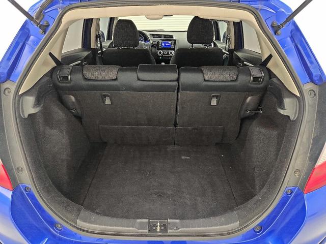 Photo of 2016 Blue Honda Fit