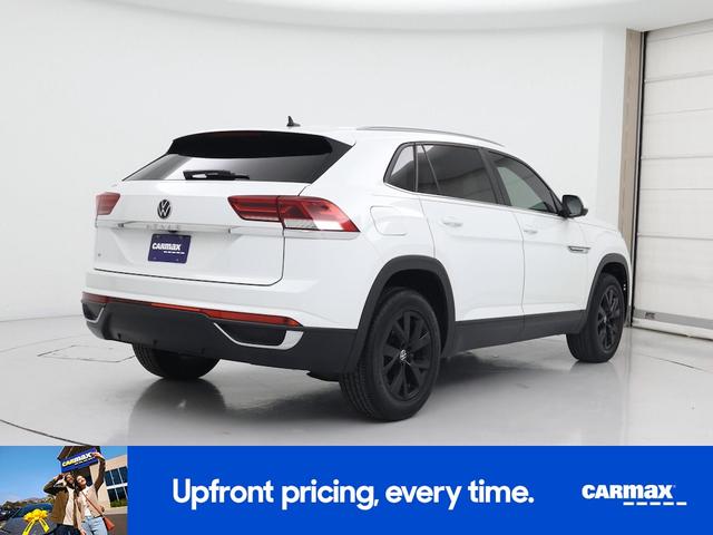 Photo of 2021 White Volkswagen Atlas Cross Sport