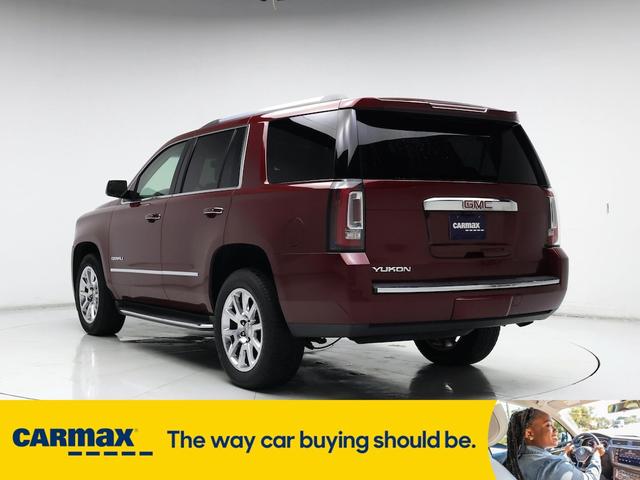 Photo of 2017 Red GMC Yukon