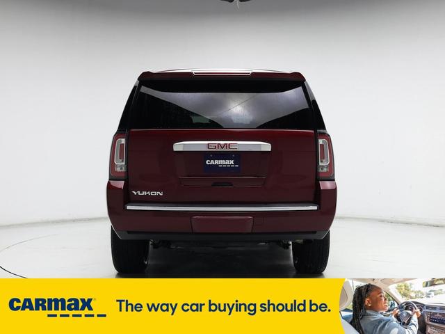 Photo of 2017 Red GMC Yukon