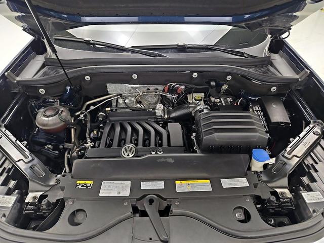 Photo of 2022 Blue Volkswagen Atlas Cross Sport