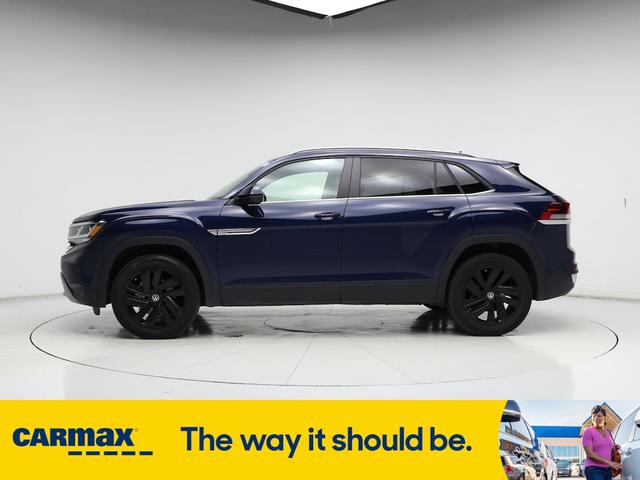 Photo of 2022 Blue Volkswagen Atlas Cross Sport