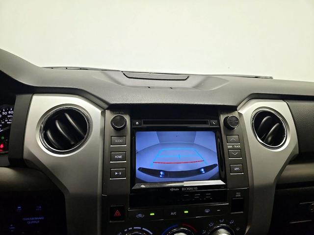 Photo of 2018 Silver Toyota Tundra