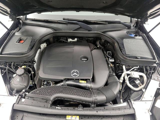 Photo of 2021 Black Mercedes-Benz GLC 300