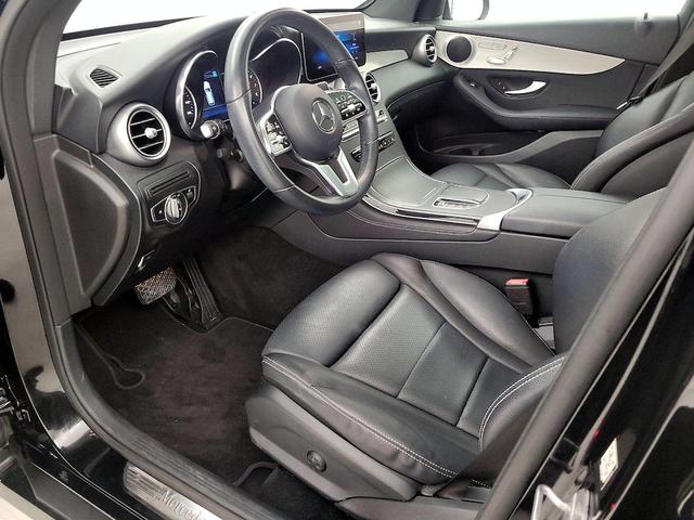 Photo of 2021 Black Mercedes-Benz GLC 300