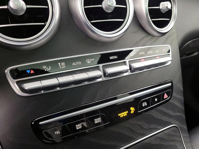 Photo of 2021 Black Mercedes-Benz GLC 300