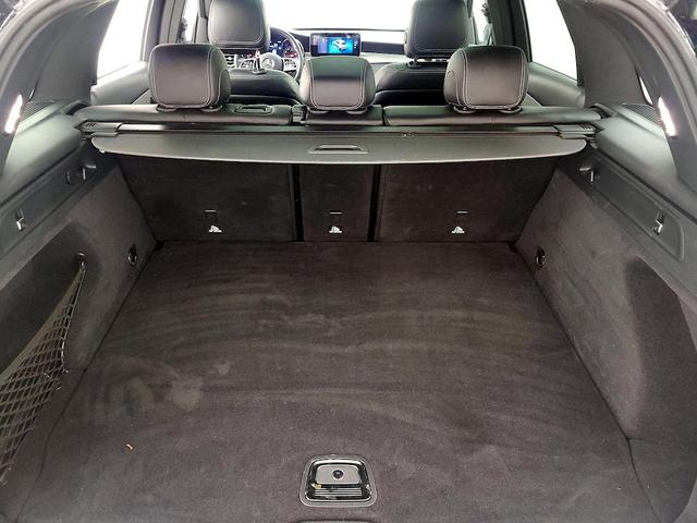 Photo of 2021 Black Mercedes-Benz GLC 300