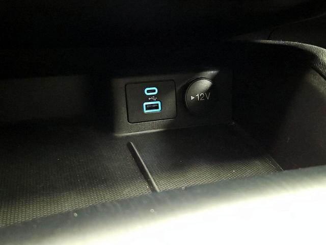 Photo of 2022 Gray Ford Escape