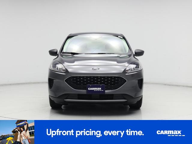 Photo of 2022 Gray Ford Escape