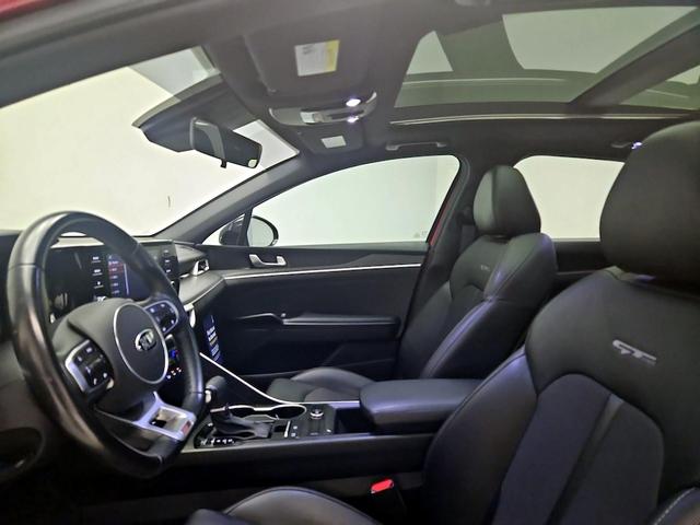 Photo of 2021 Red Kia K5