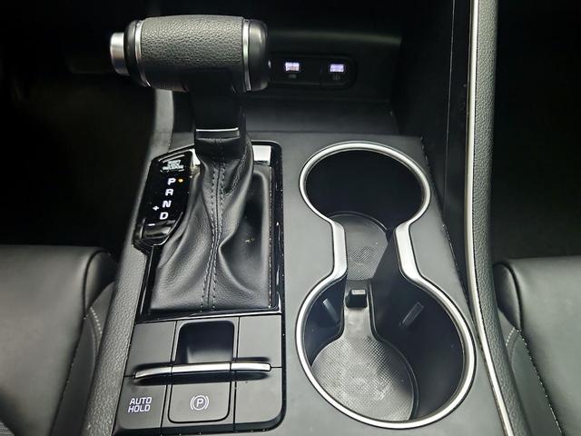Photo of 2021 Red Kia K5
