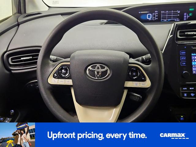 Photo of 2017 Gray Toyota Prius