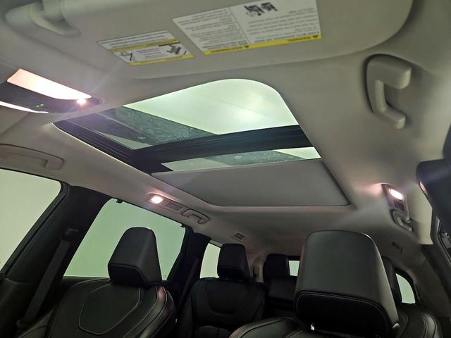 Photo of 2024 Black INFINITI QX60