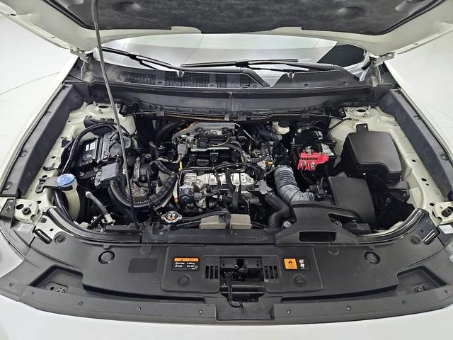 Photo of 2017 White Mazda CX-9