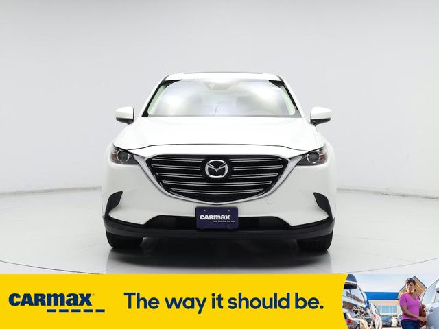 Photo of 2017 White Mazda CX-9