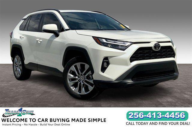 Photo of 2022 Blizzard Pearl Toyota RAV4