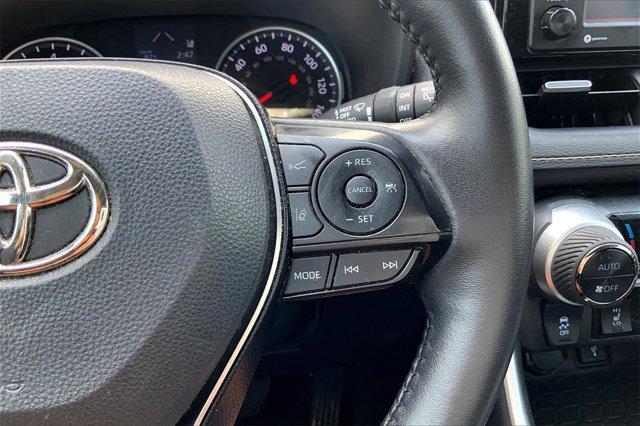 Photo of 2022 Blizzard Pearl Toyota RAV4