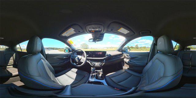 Photo of 2024 Moonstone Gray Metallic Buick Envista