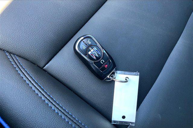 Photo of 2024 Moonstone Gray Metallic Buick Envista