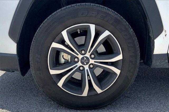 Photo of 2022 White Toyota RAV4