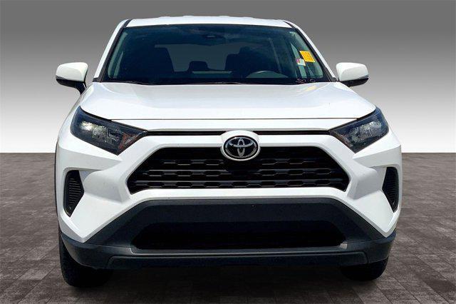 Photo of 2022 White Toyota RAV4