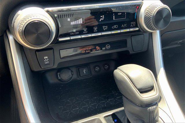 Photo of 2022 White Toyota RAV4