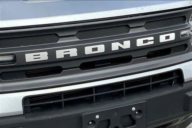 Photo of 2021 Iconic Silver Metallic Ford Bronco Sport
